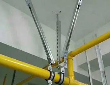 闸阀支撑架的质量要求。价格决定了察哈尔右翼后抗震支撑框架的质量。